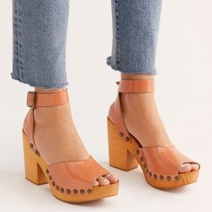 Free People Pasadena Clog Sandal Rose Wooden Sz 9